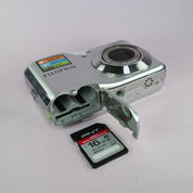 Fujifilm Digital Camera FinePix AV200 14.0MP Silver Tested
