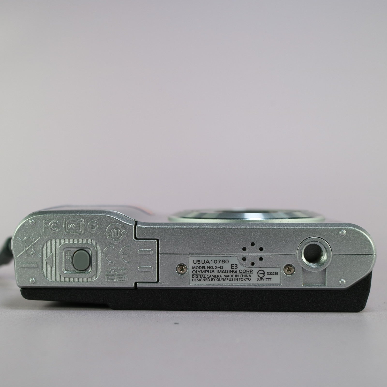 Olympus Digital Camera X-43 12.0MP Silver Tested