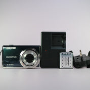 Olympus Digital Camera X-935 12.0MP Blue Tested Full Set