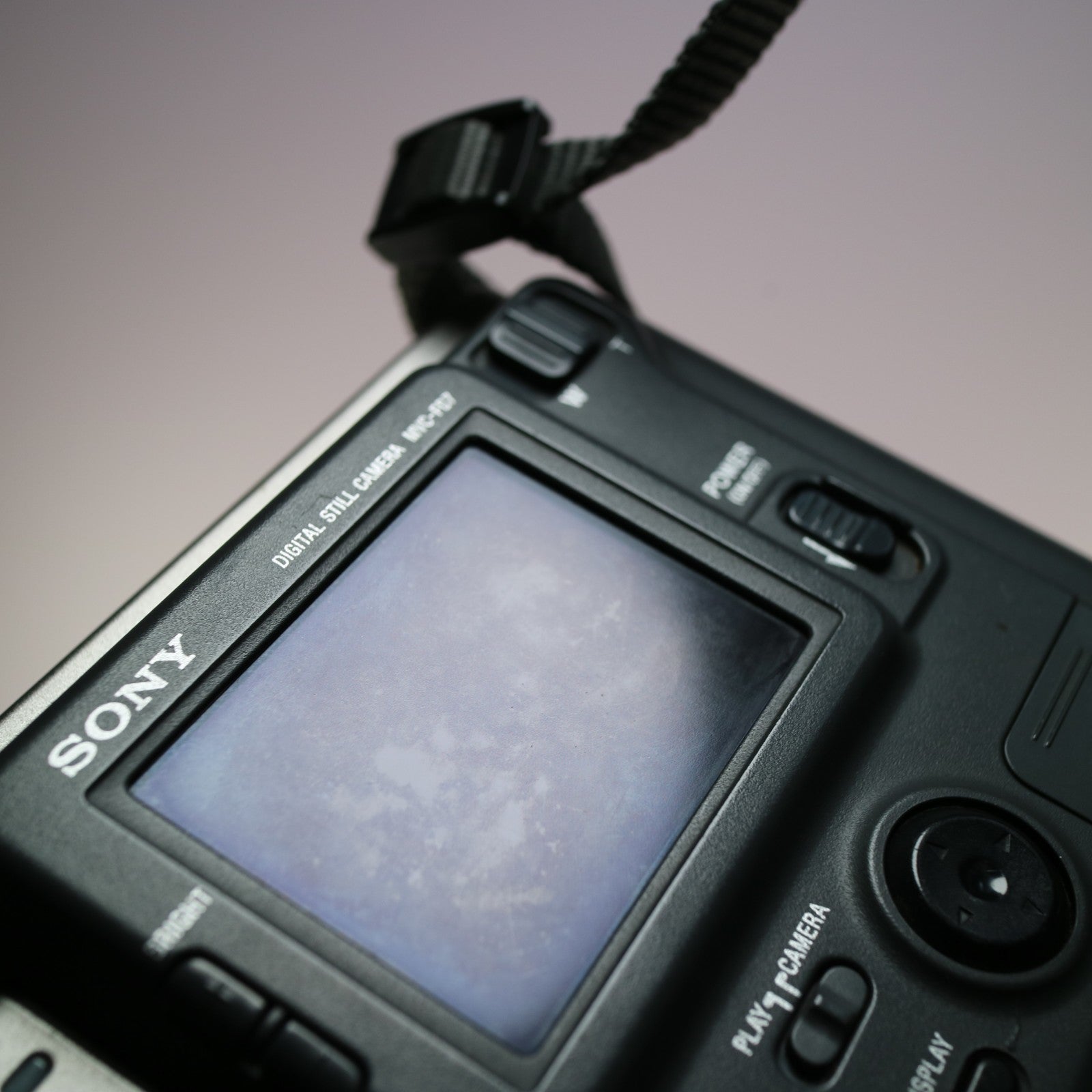 Sony Digital Camera Mavica MVC-FD7 0.3MP Silver Tested