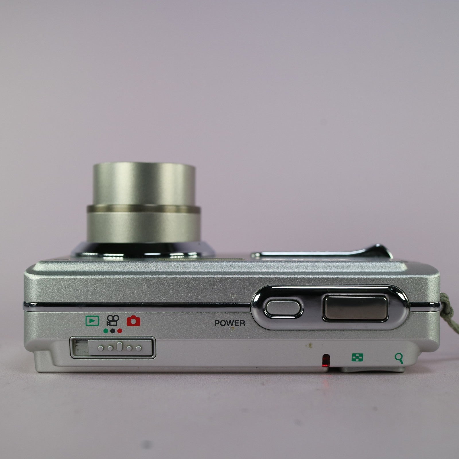 Olympus Digital Camera FE-150 5.0MP Silver Tested Full Set