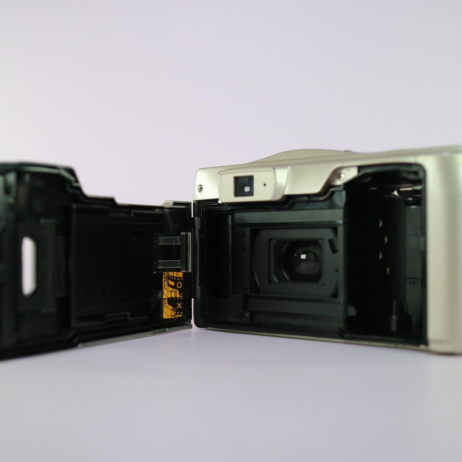 Samsung Fino 60S 35mm Film Point And Shoot Camera Silver Tested