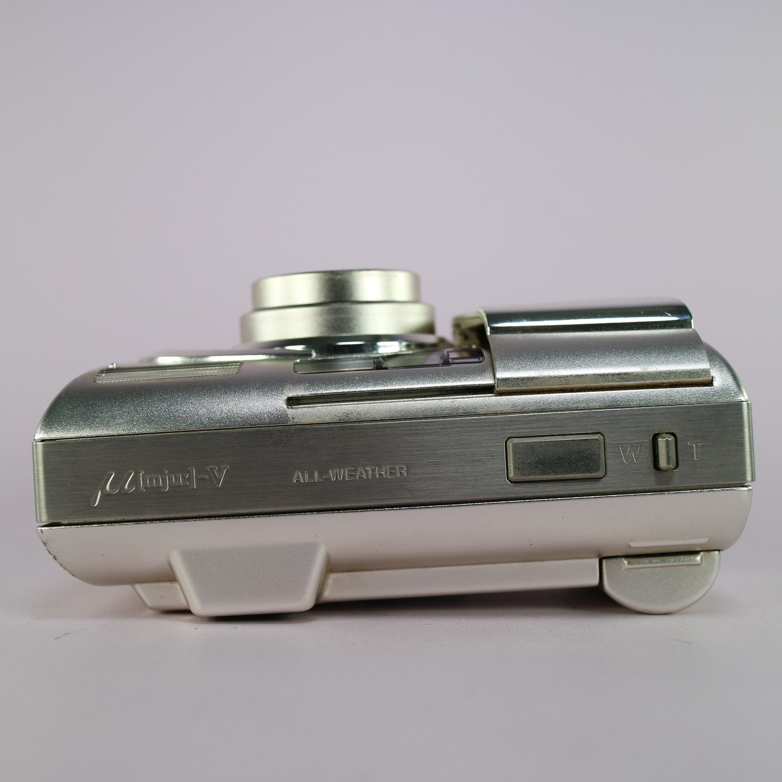 Olympus MJU V 35mm Film Point and Shoot Metal Body Camera Silver Tested