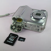 Nikon Digital Camera Coolpix 3200 3.2MP Silver Tested