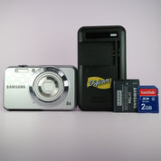 Samsung Digital Camera ES80 12.2MP Silver Tested Full Working Set