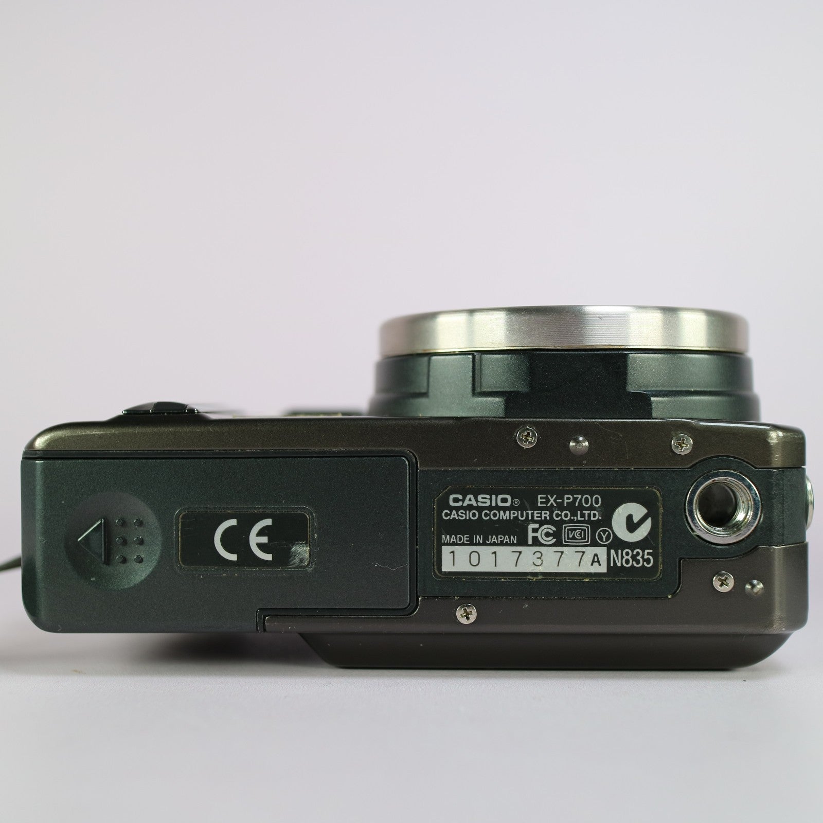 Casio Digital Camera Exilim EX-P700 7.0MP Grey Tested Full Working Set