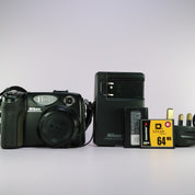 Nikon Digital Camera Coolpix 5400 5.1MP Flip Screen Black Tested Full Set