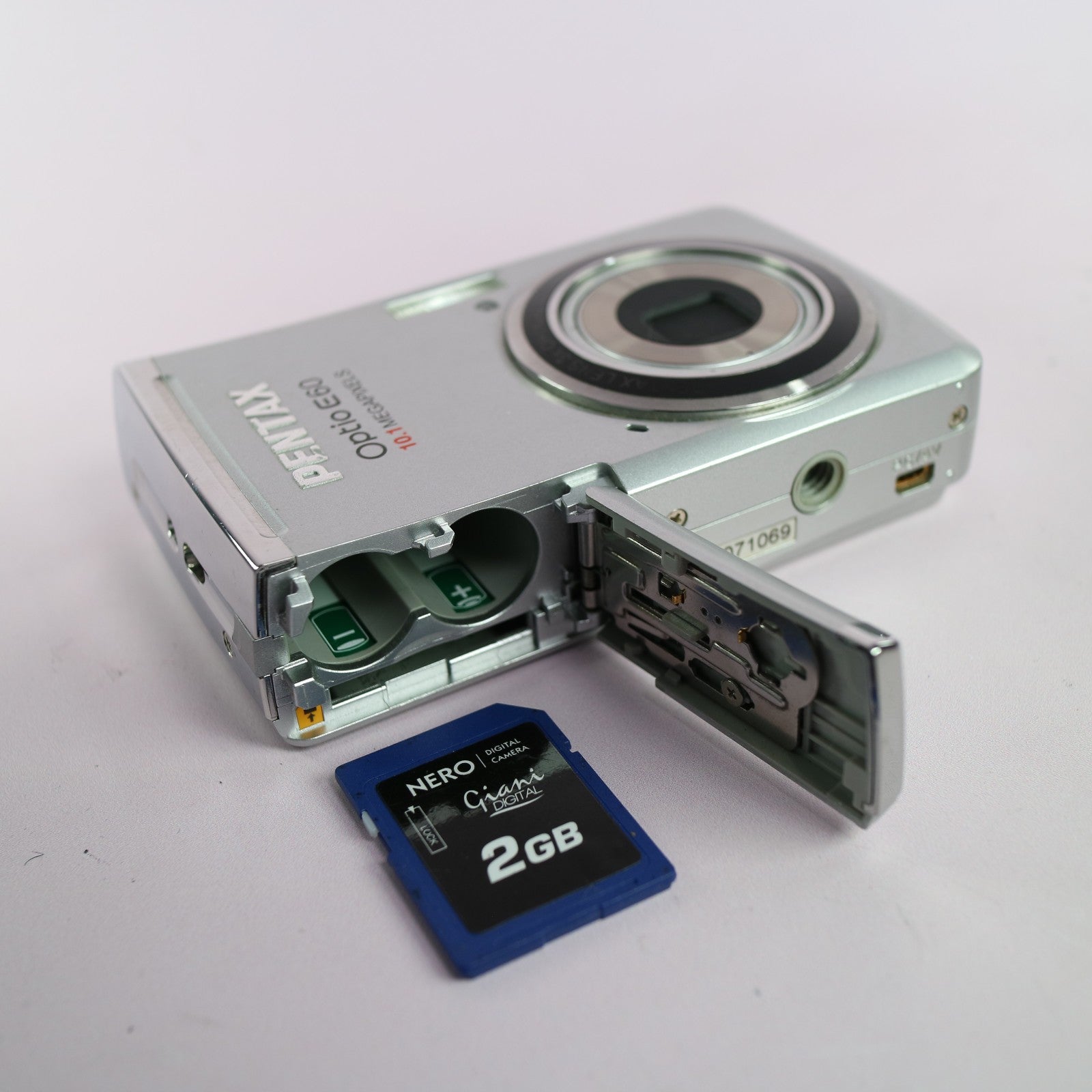 Pentax Digital Camera Optio E60 10.1MP Silver Tested