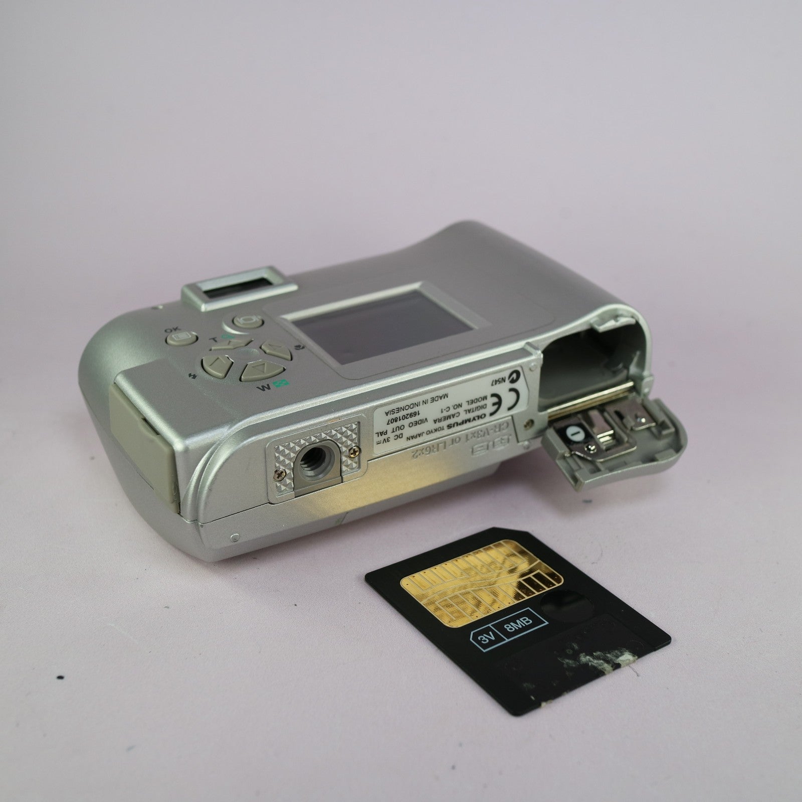 Olympus Digital Camera Camedia C-1 1.3MP Silver Tested With SMC