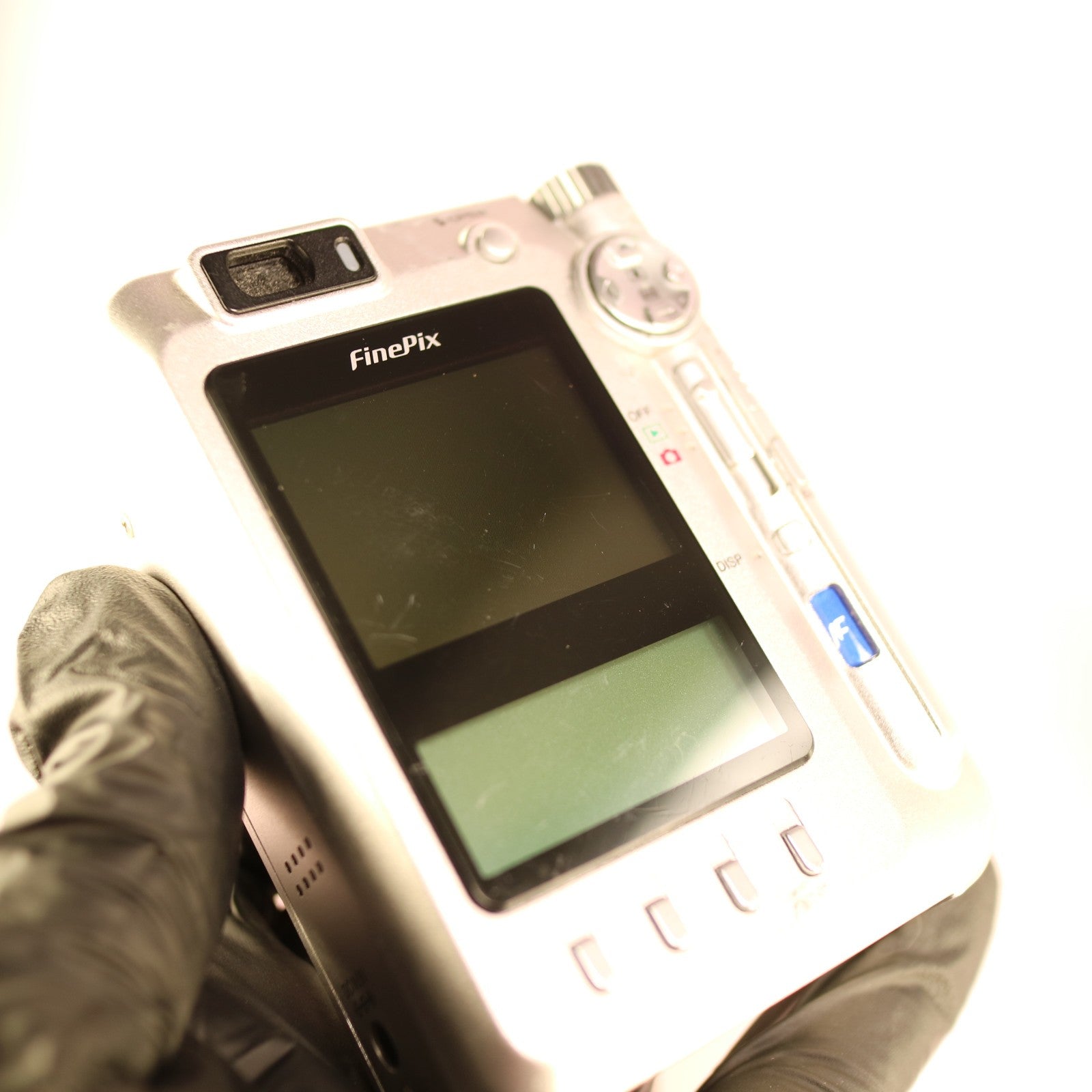 Fujifilm Digital Camera FinePix F610 6.3MP Silver Tested Full Working Set