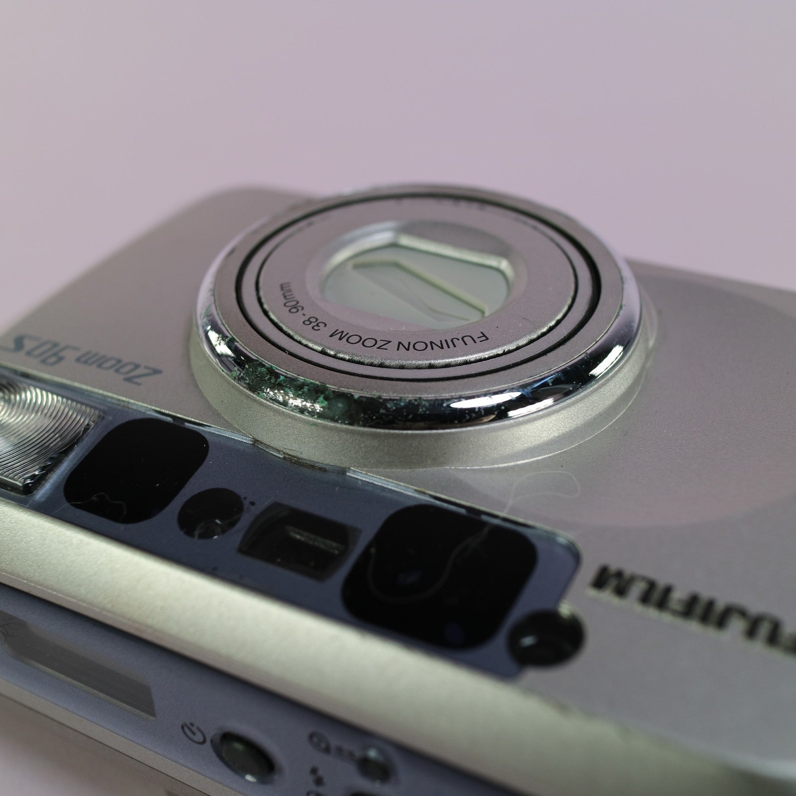 Fujifilm Zoom 90S 35mm Film Point and Shoot Camera Silver Tested