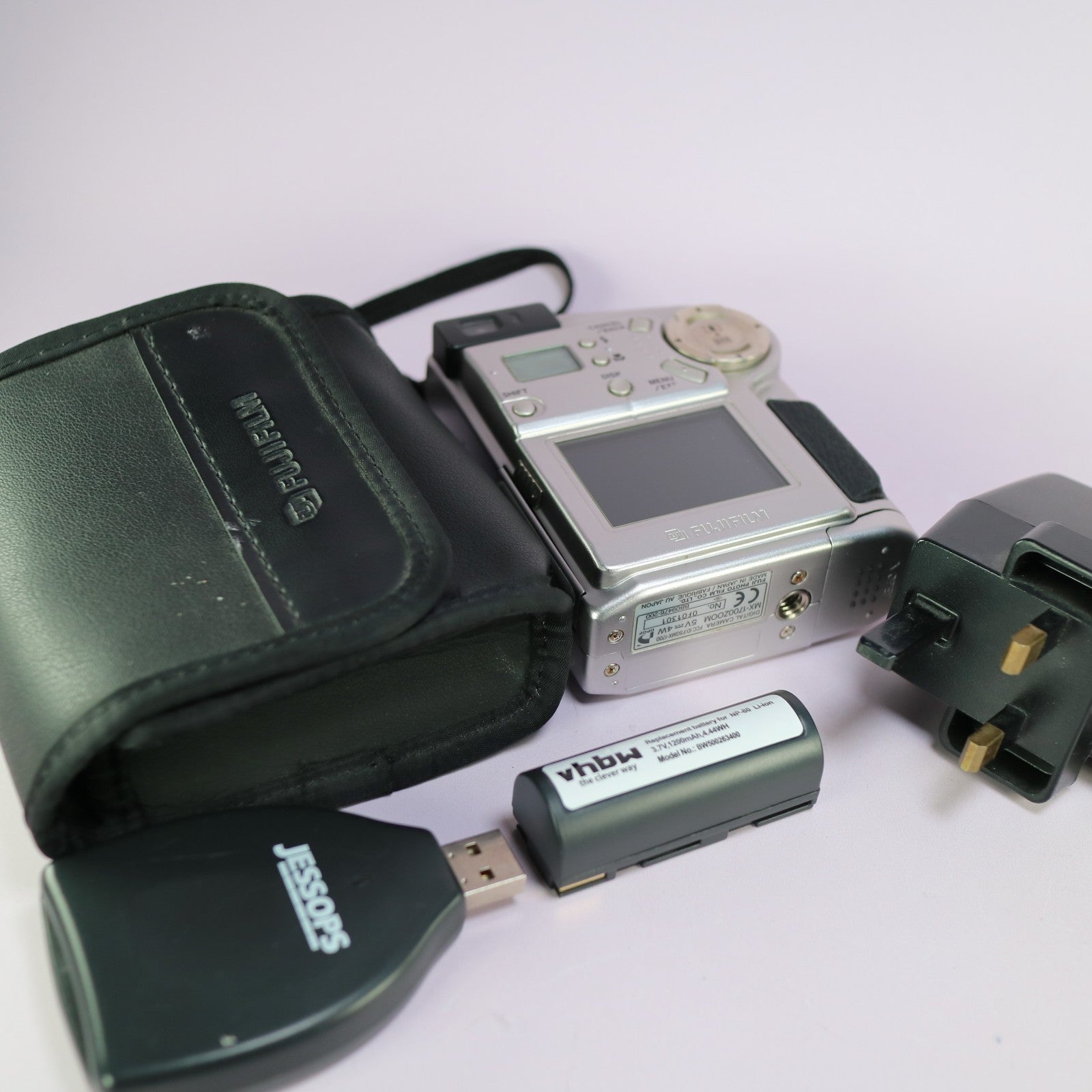Fujifilm MX-1700 1.5MP Compact Digital Camera Silver Tested