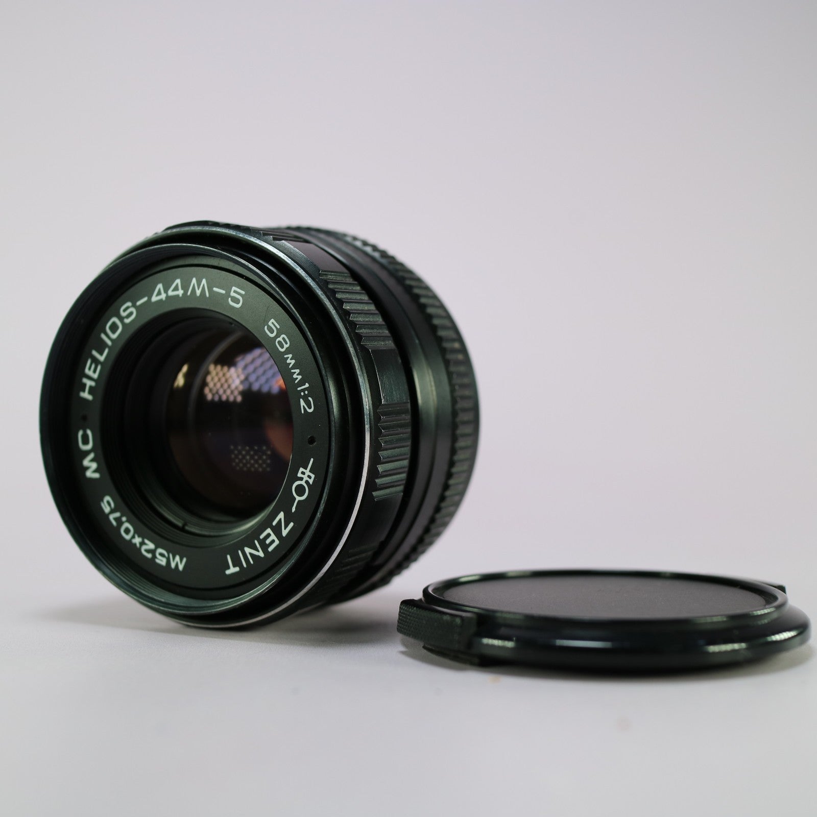 Zenit 122 35mm Film SLR Camera Black With Helios 44M 5 58mm f/2 Lens Tested