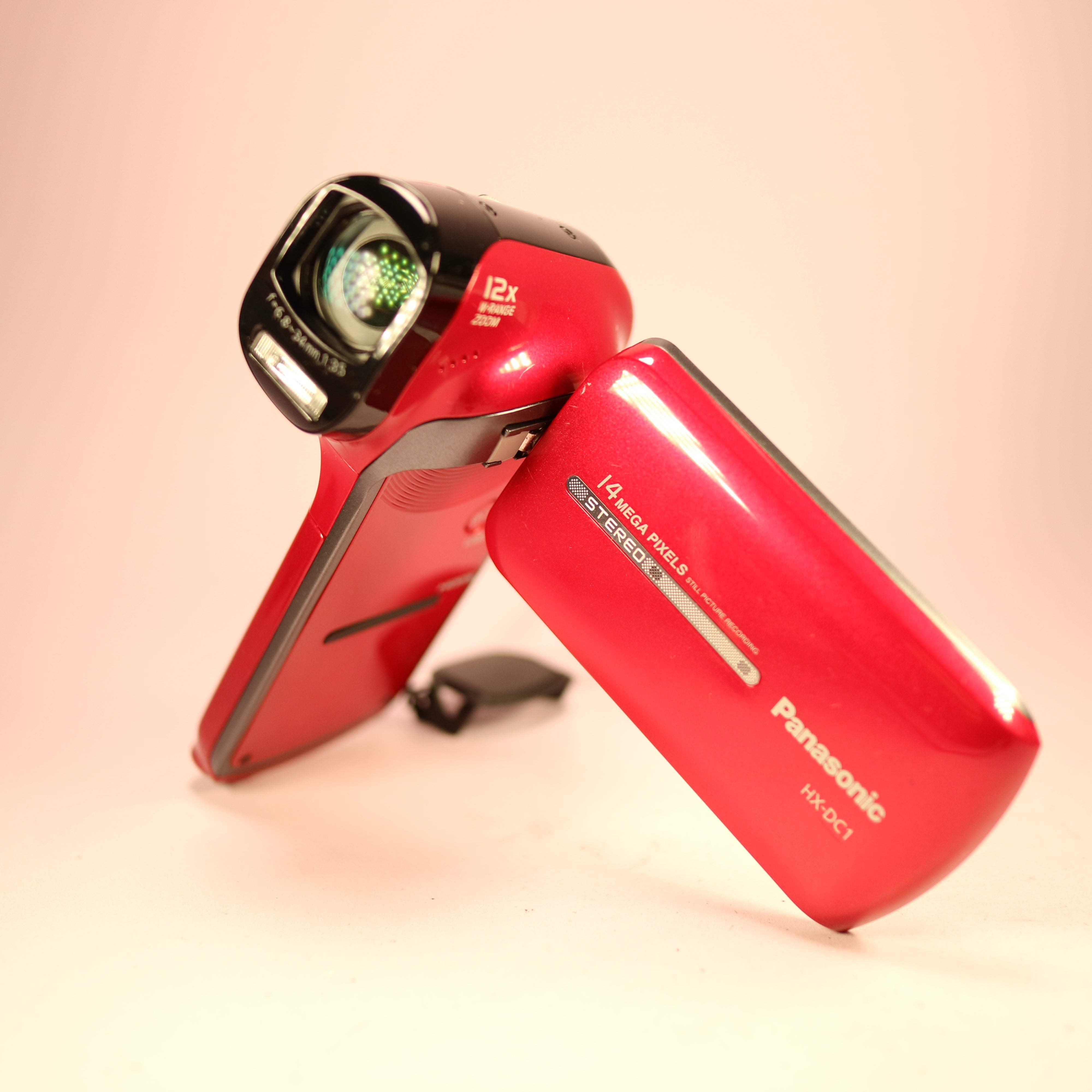 Panasonic HX-DC1 HD 14.0MP MOS Handheld Digital Camcorder