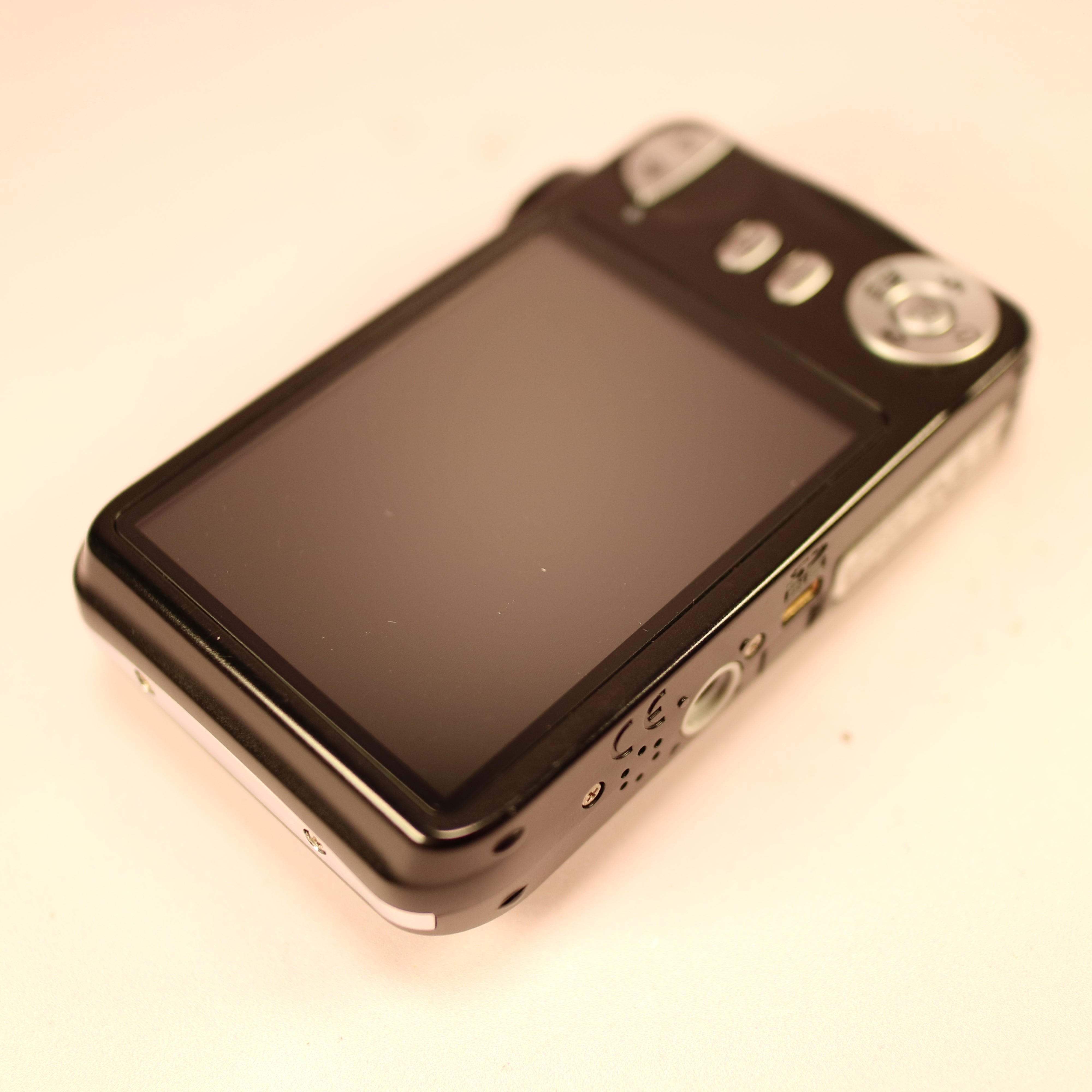 Fujifilm FinePix JV210 14.0MP CCD Compact Digital Camera