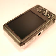 Samsung PL122 Selfie Screen 14.0MP CCD Compact Digital Camera