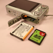 Fujifilm FinePix J210 10.0MP CCD Compact Digital Camera