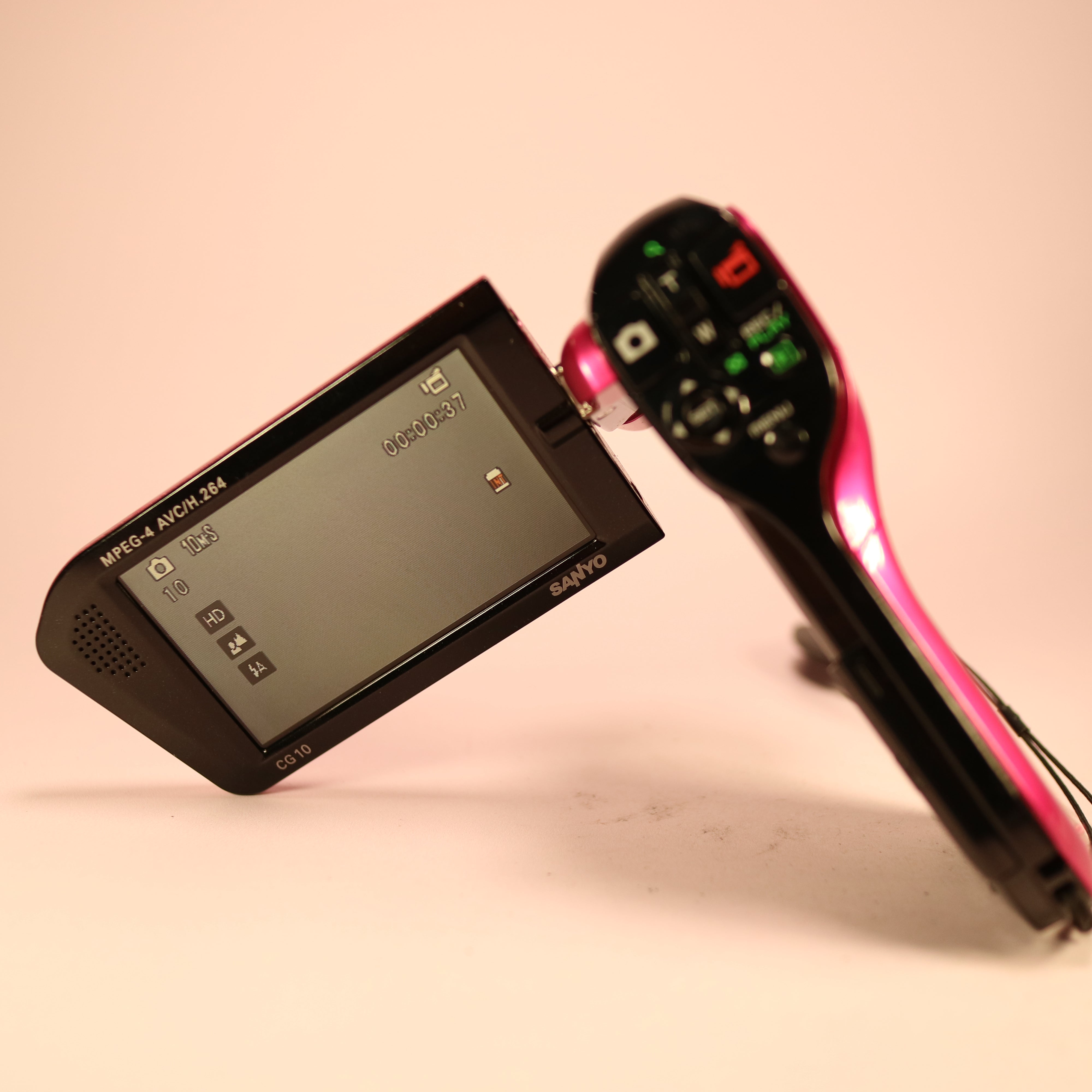 Sanyo Xacti VPC-CG10 10.0MP CMOS FHD Handheld Digital Camcorder