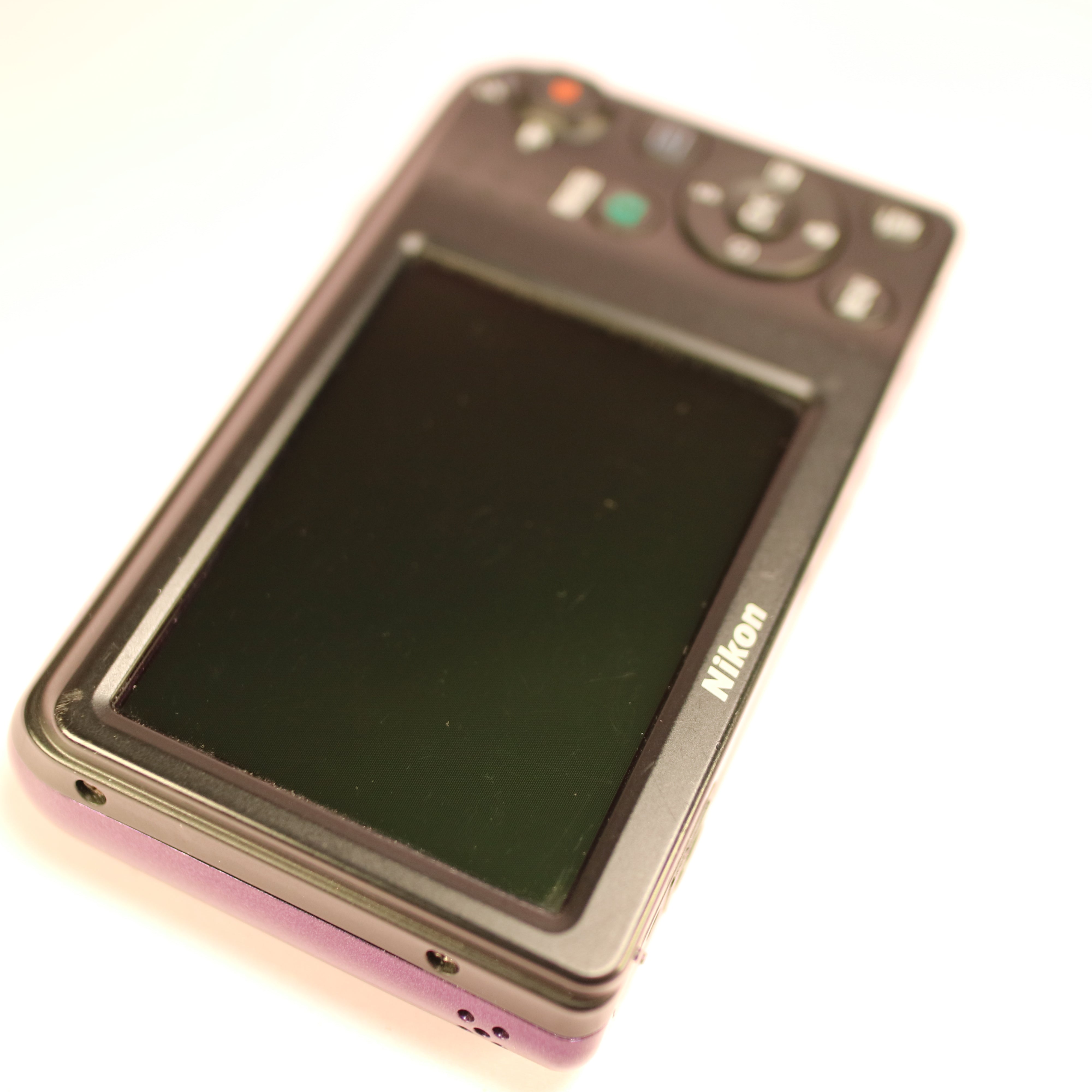 Nikon Coolpix L27 16.1MP CCD Compact Digital Camera