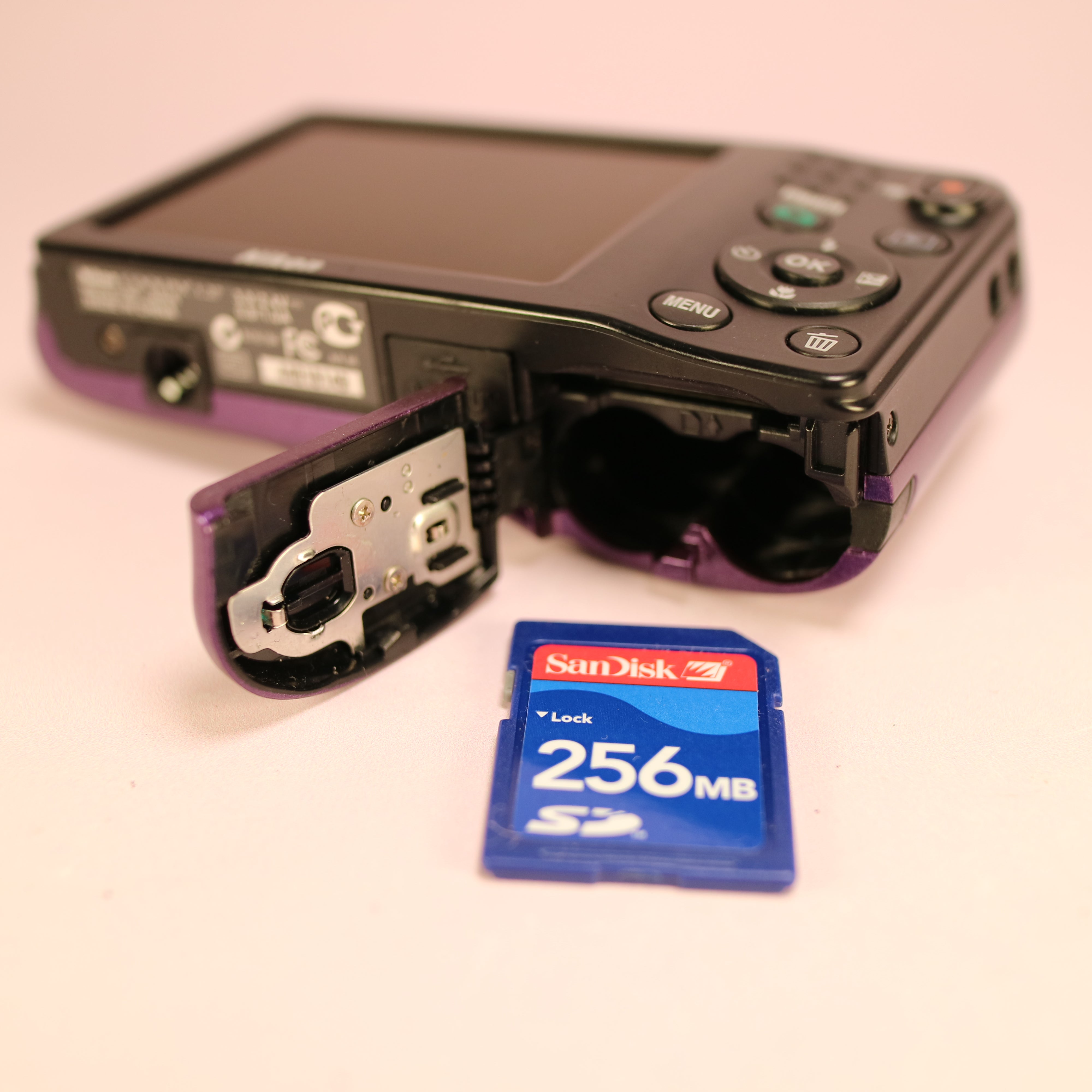 Nikon Coolpix L27 16.1MP CCD Compact Digital Camera