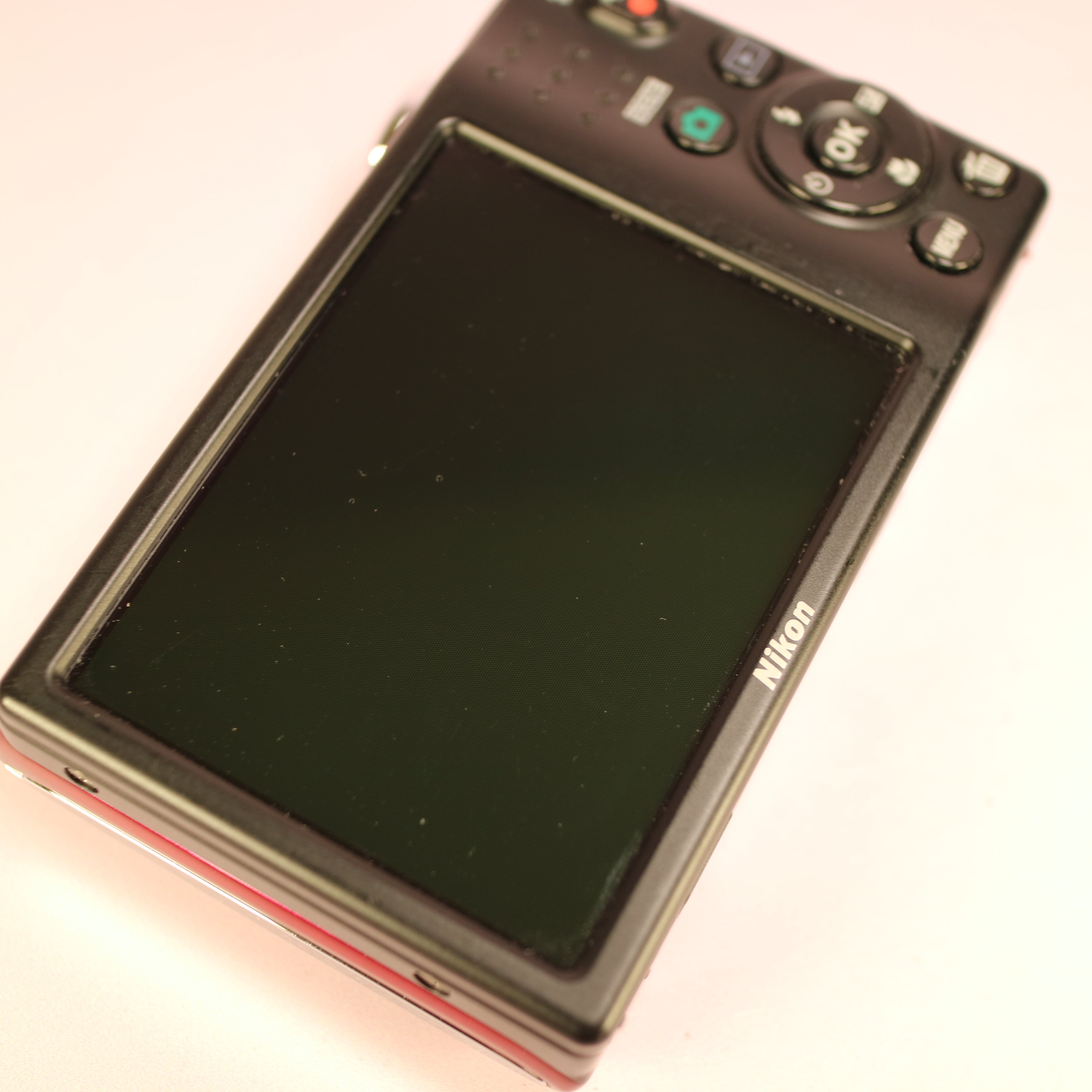 Nikon Coolpix L26 16.1MP CCD Compact Digital Camera