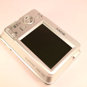 Sony Cyber-shot DSC-S930 10.1MP CCD Compact Digital Camera