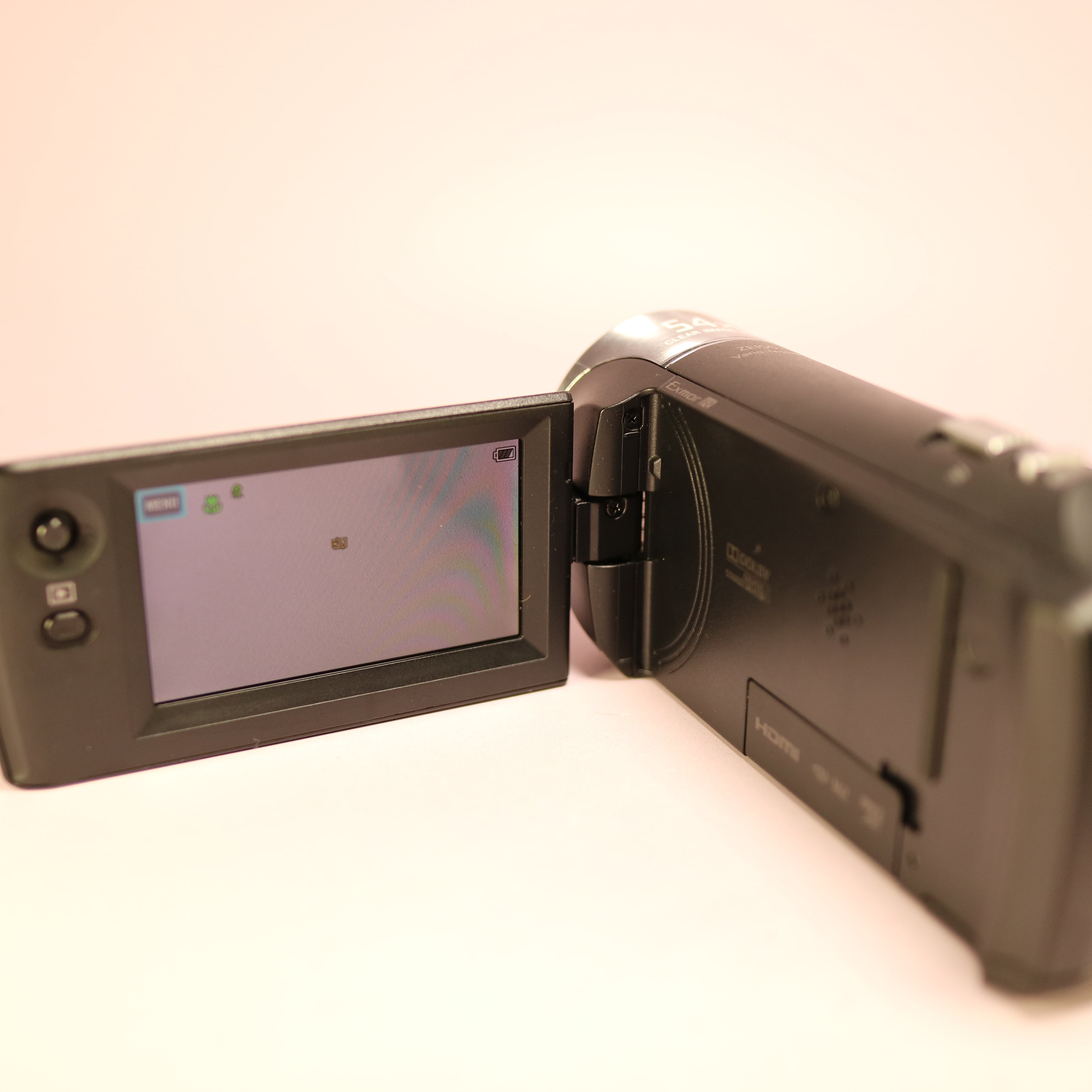 Sony Handycam HDR-CX240E 9.2MP CMOS HD Handheld Digital Camcorder