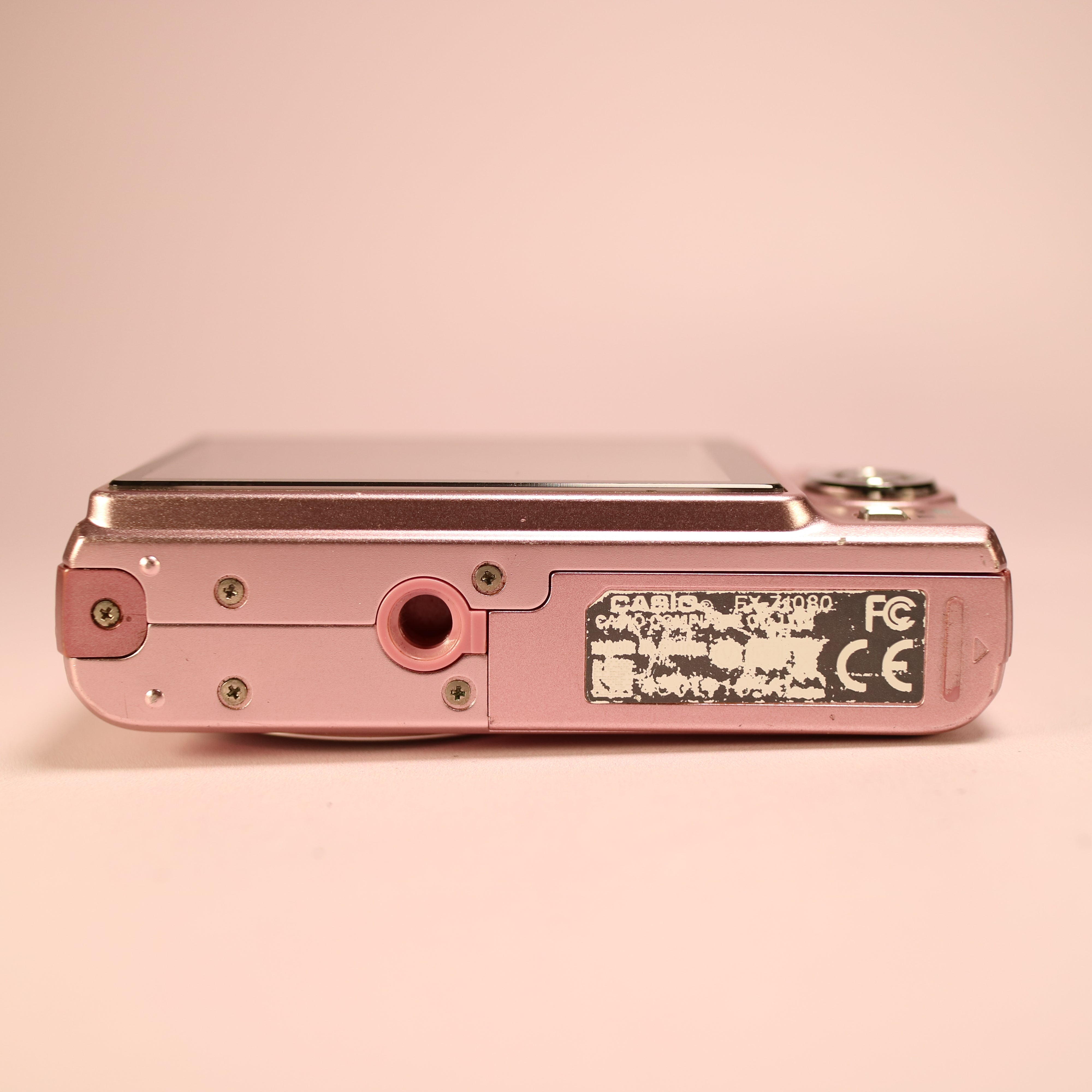 Casio Exilim EX-Z1080 10.1MP CCD Compact Digital Camera