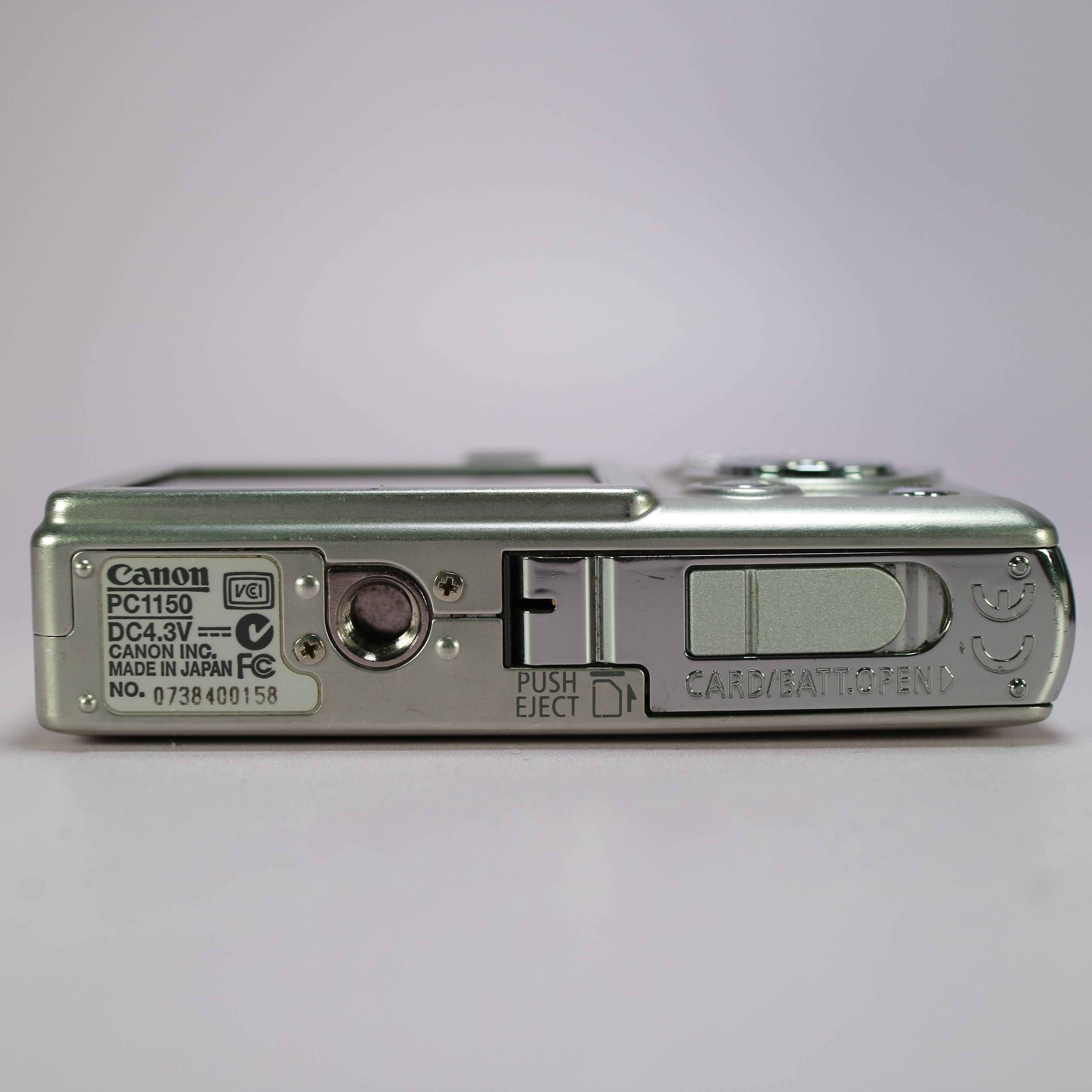 Canon IXUS 50 5.0MP CCD Compact Digital Camera