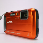 Panasonic Lumix DMC-FT30 16.1MP CCD Underwater Compact Digital Camera