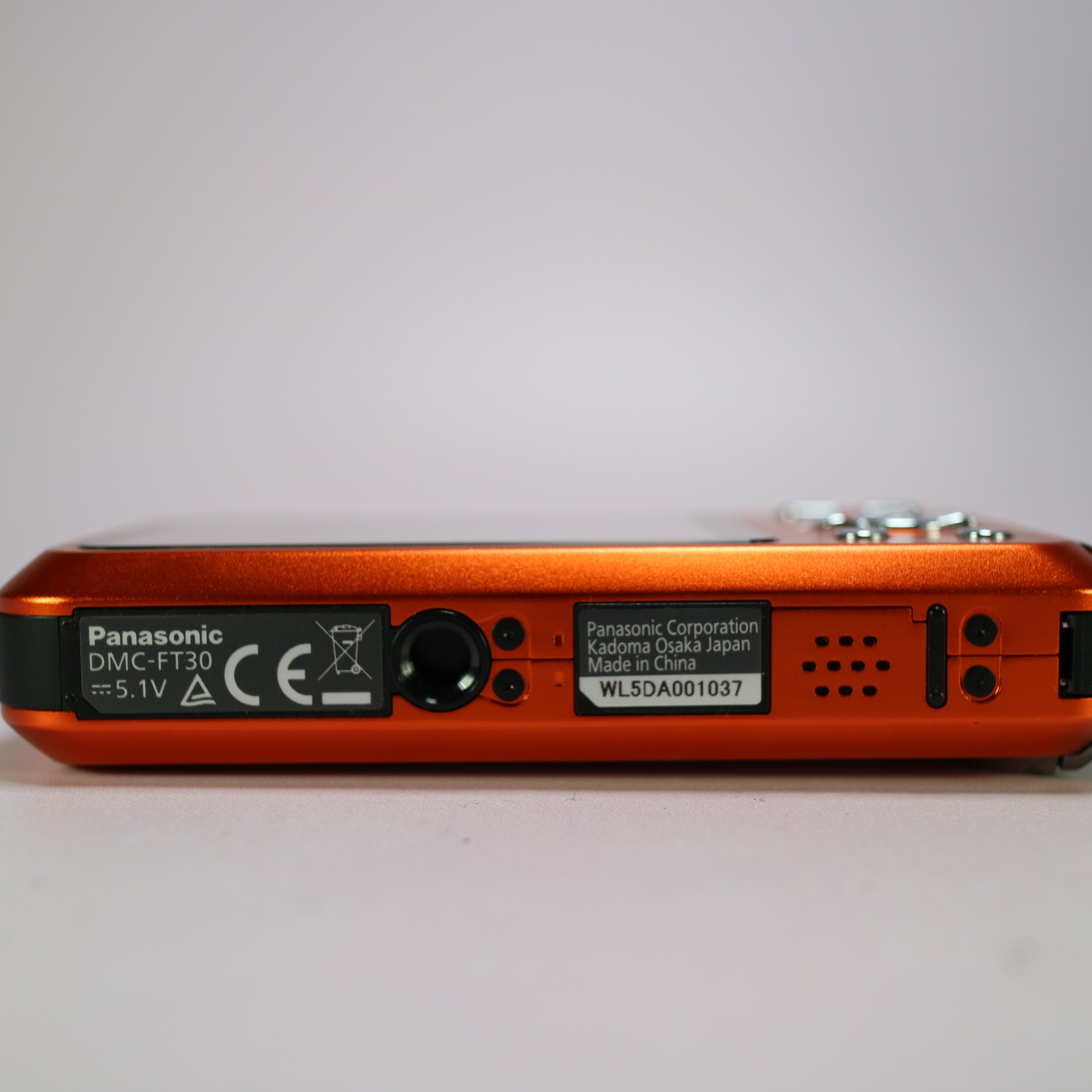 Panasonic Lumix DMC-FT30 16.1MP CCD Underwater Compact Digital Camera