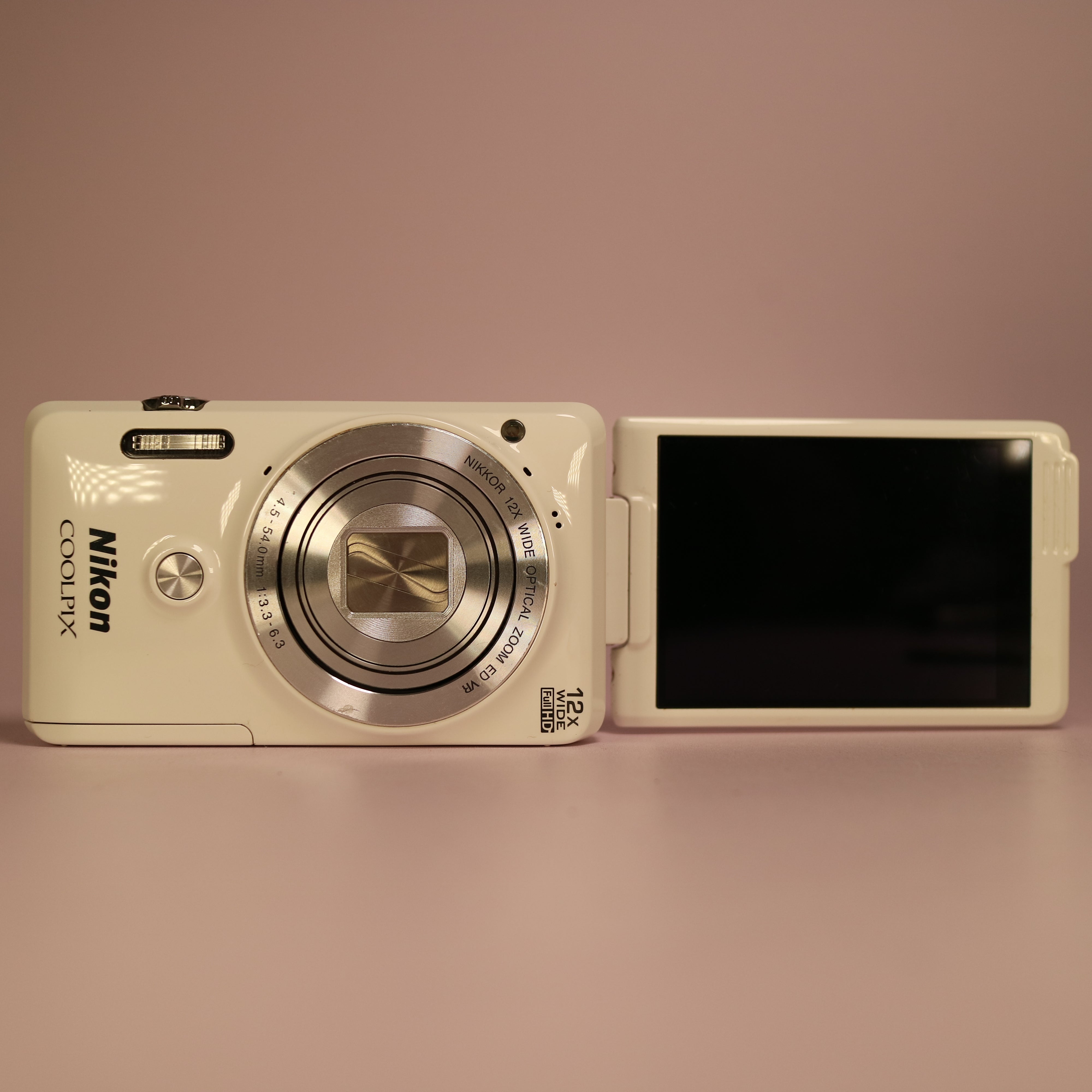 Nikon Coolpix S6900 16.0MP CMOS Flip Screen Compact Digital Camera