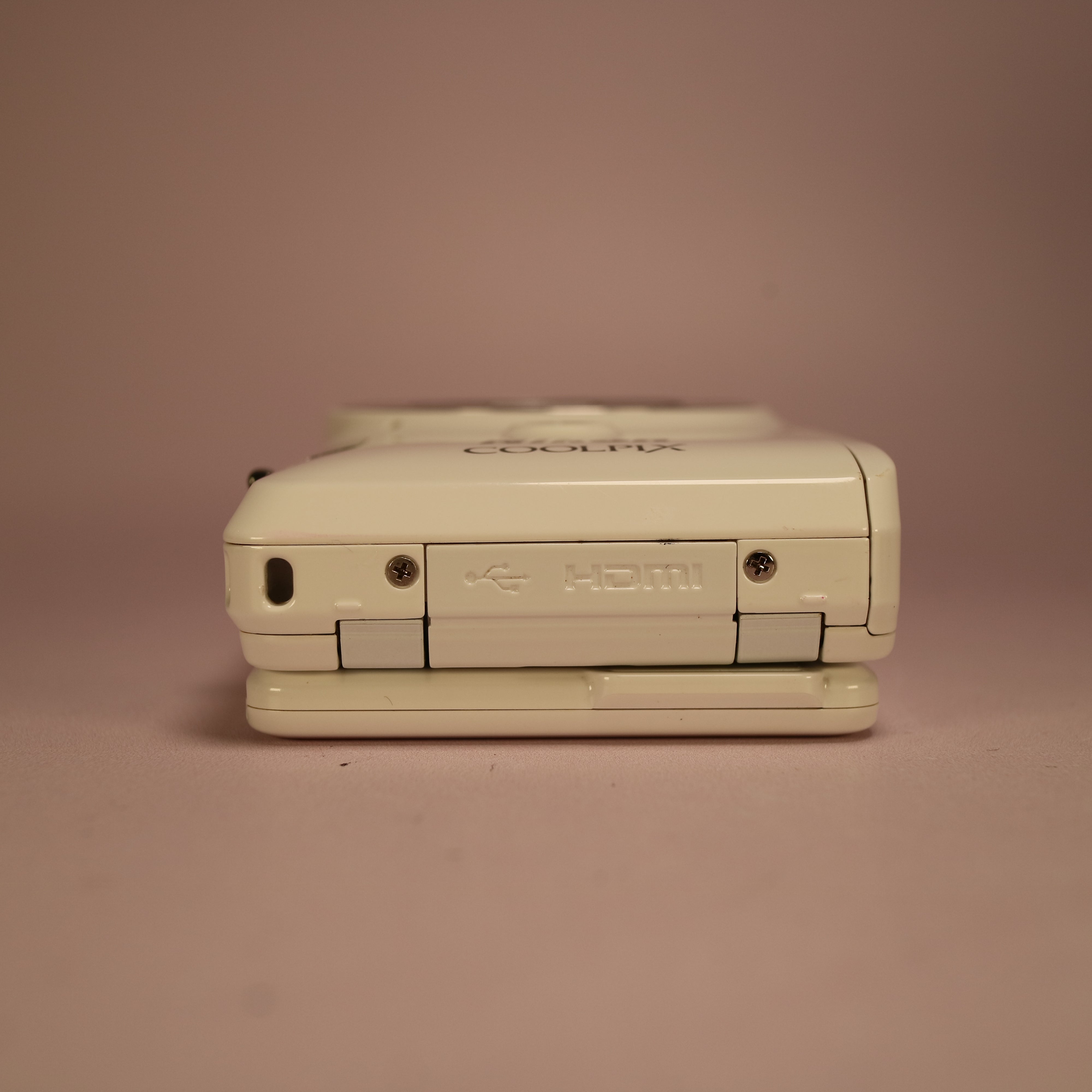 Nikon Coolpix S6900 16.0MP CMOS Flip Screen Compact Digital Camera