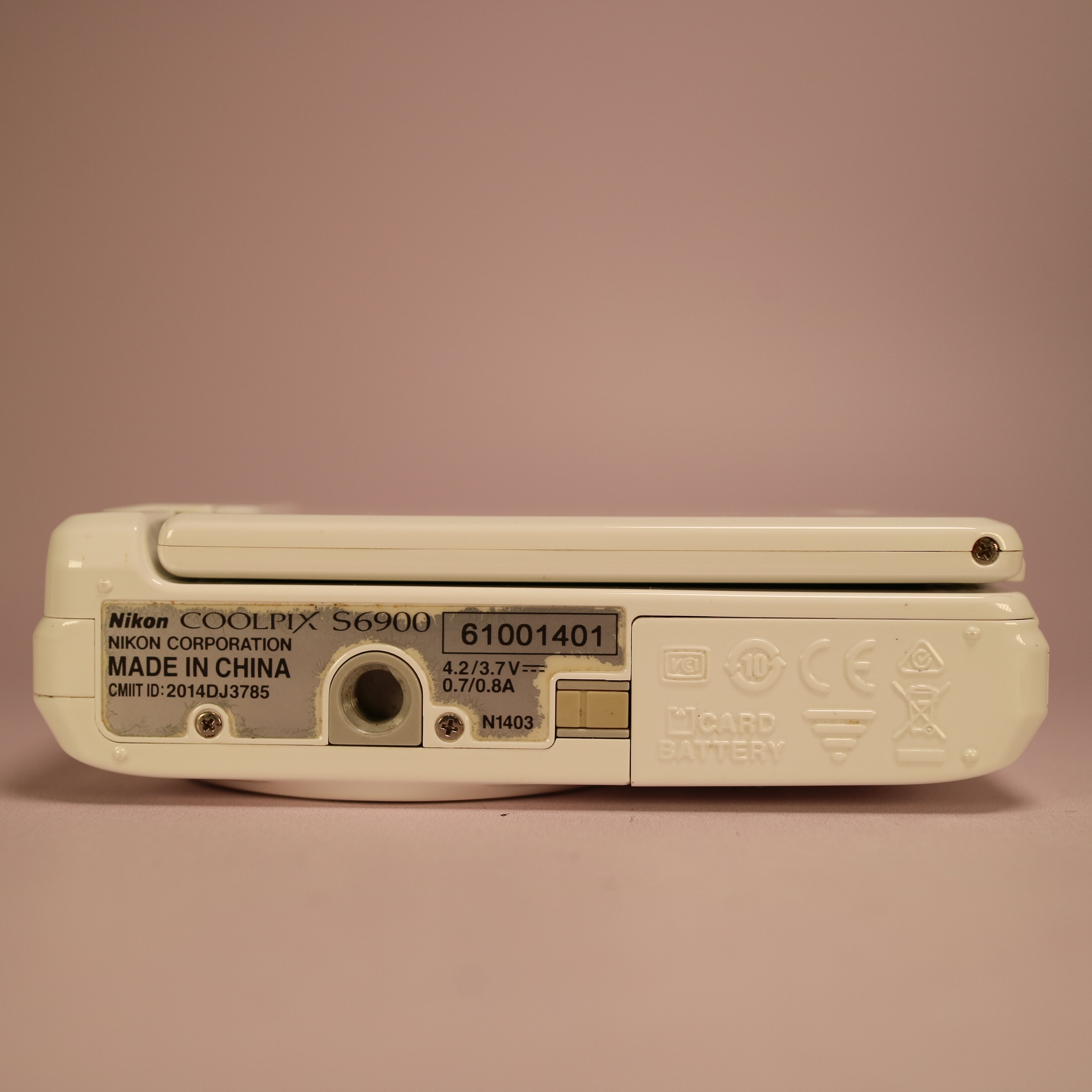 Nikon Coolpix S6900 16.0MP CMOS Flip Screen Compact Digital Camera