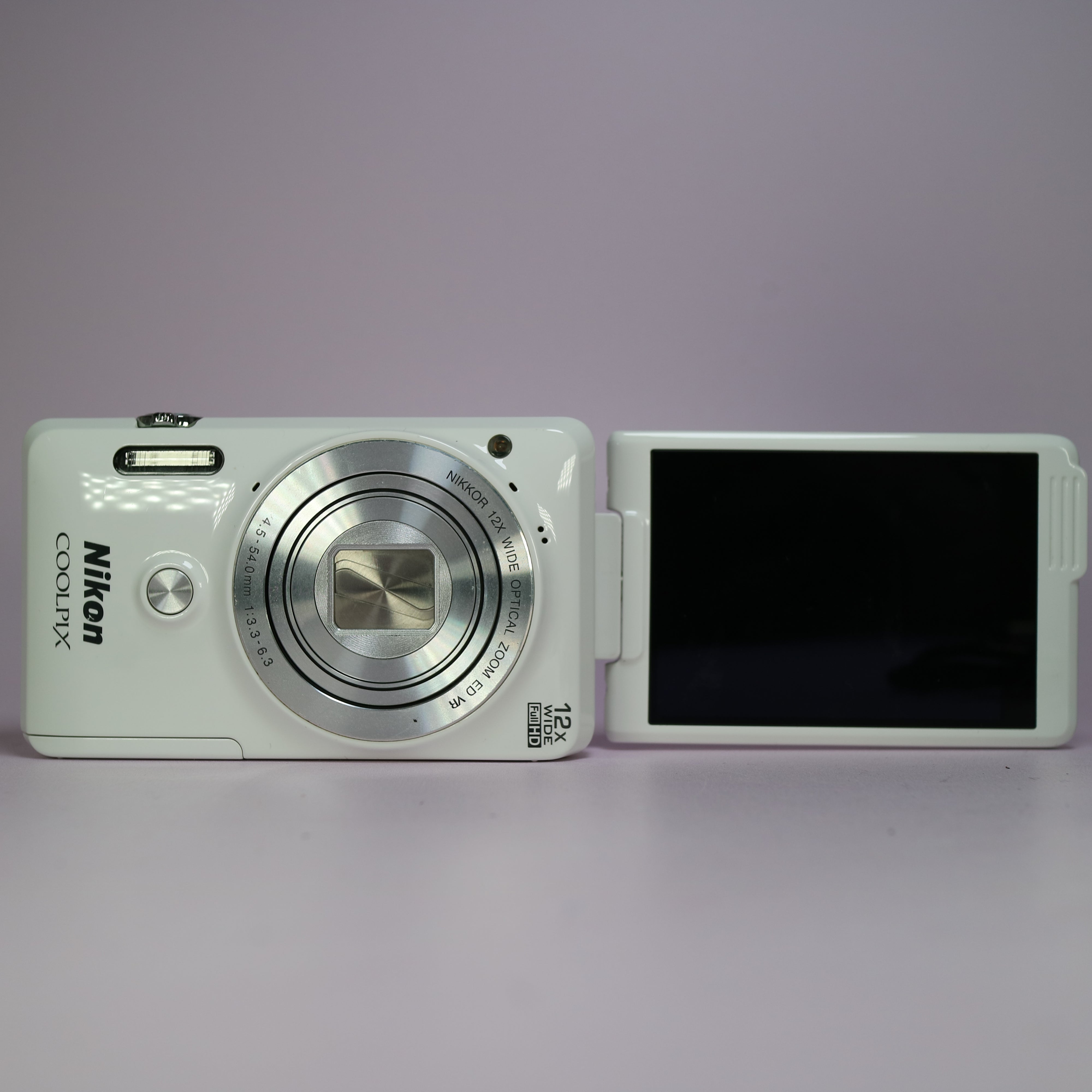 Nikon Coolpix S6900 16.0MP CMOS Flip Screen Compact Digital Camera