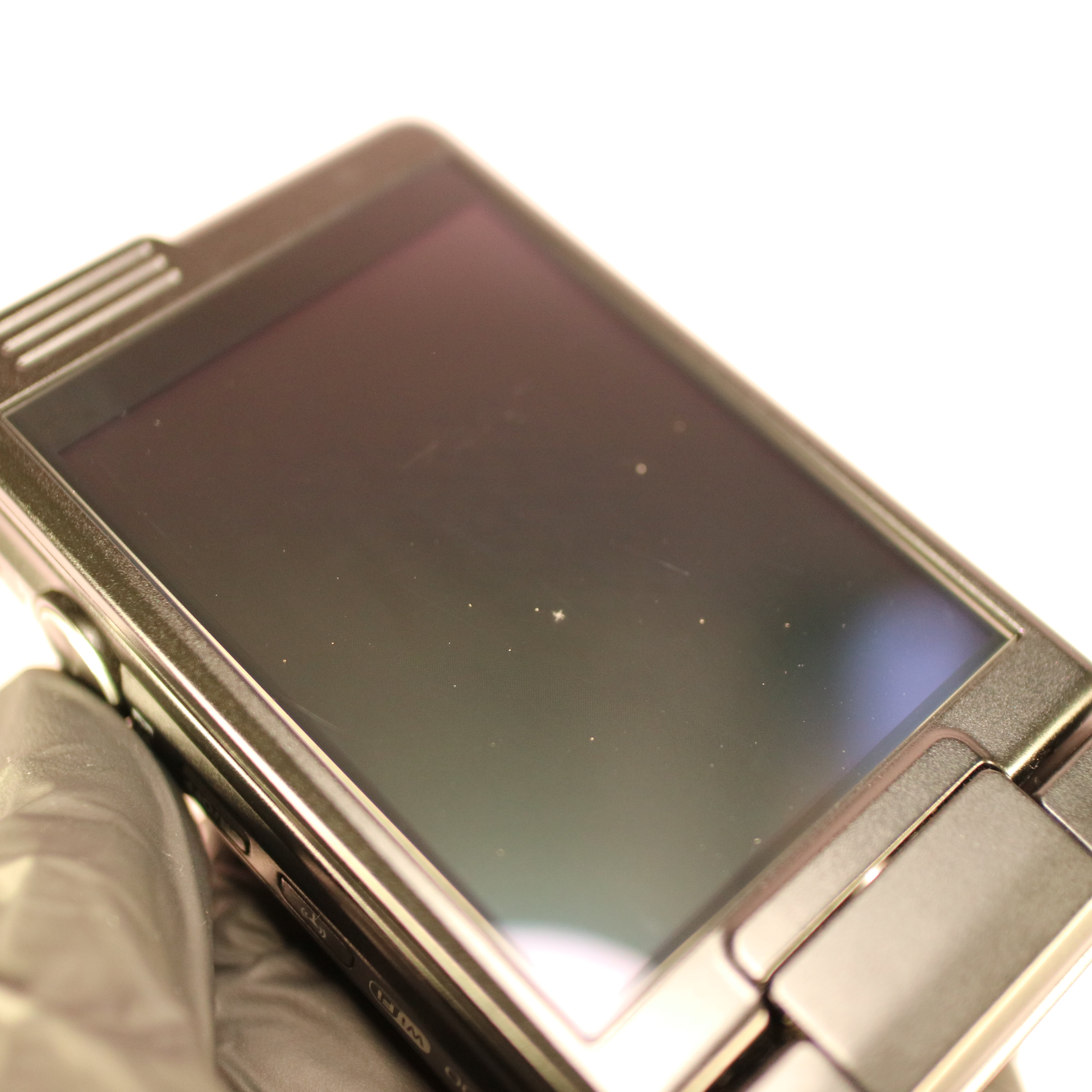 Nikon Coolpix S6900 16.0MP CMOS Flip Screen Compact Digital Camera