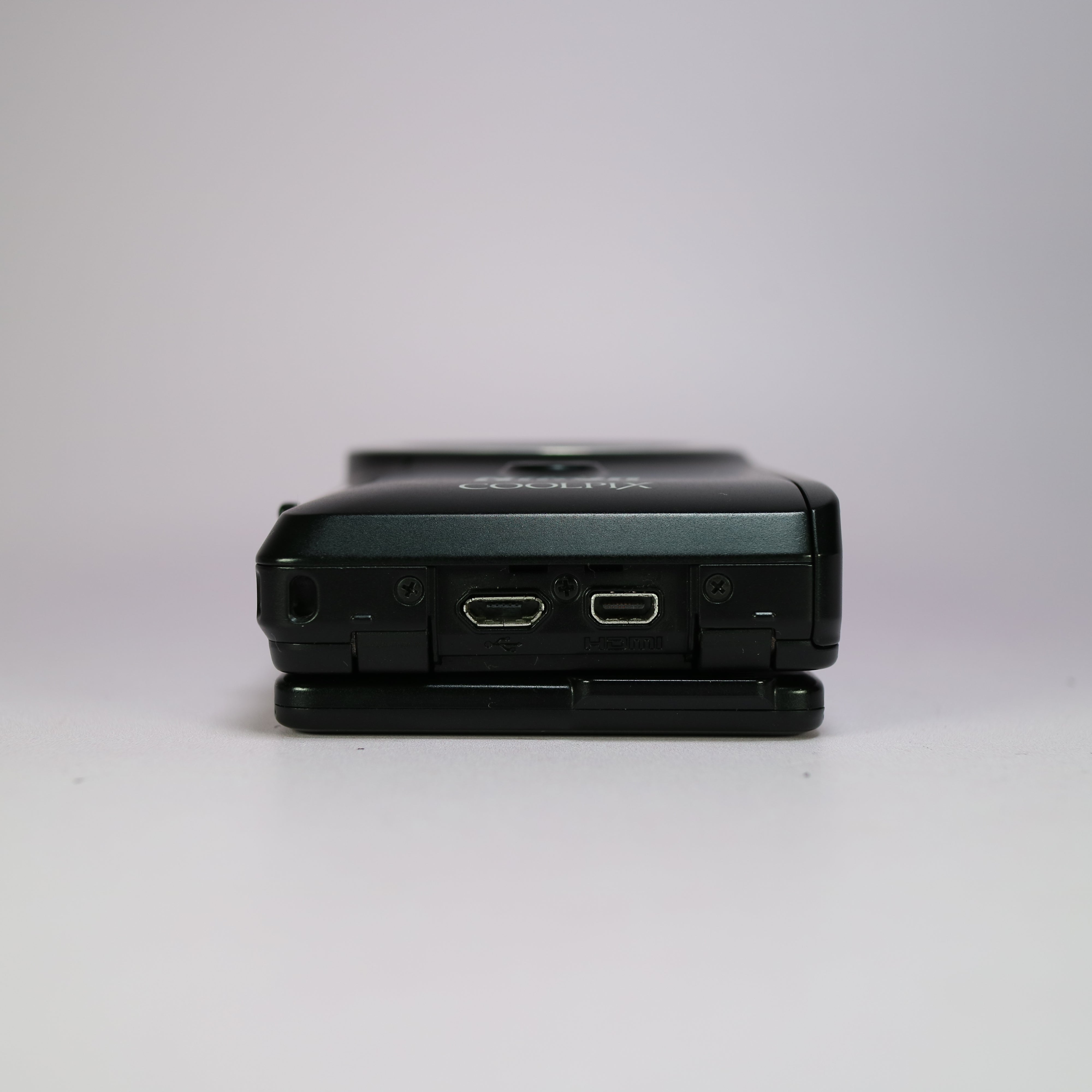 Nikon Coolpix S6900 16.0MP CMOS Flip Screen Compact Digital Camera