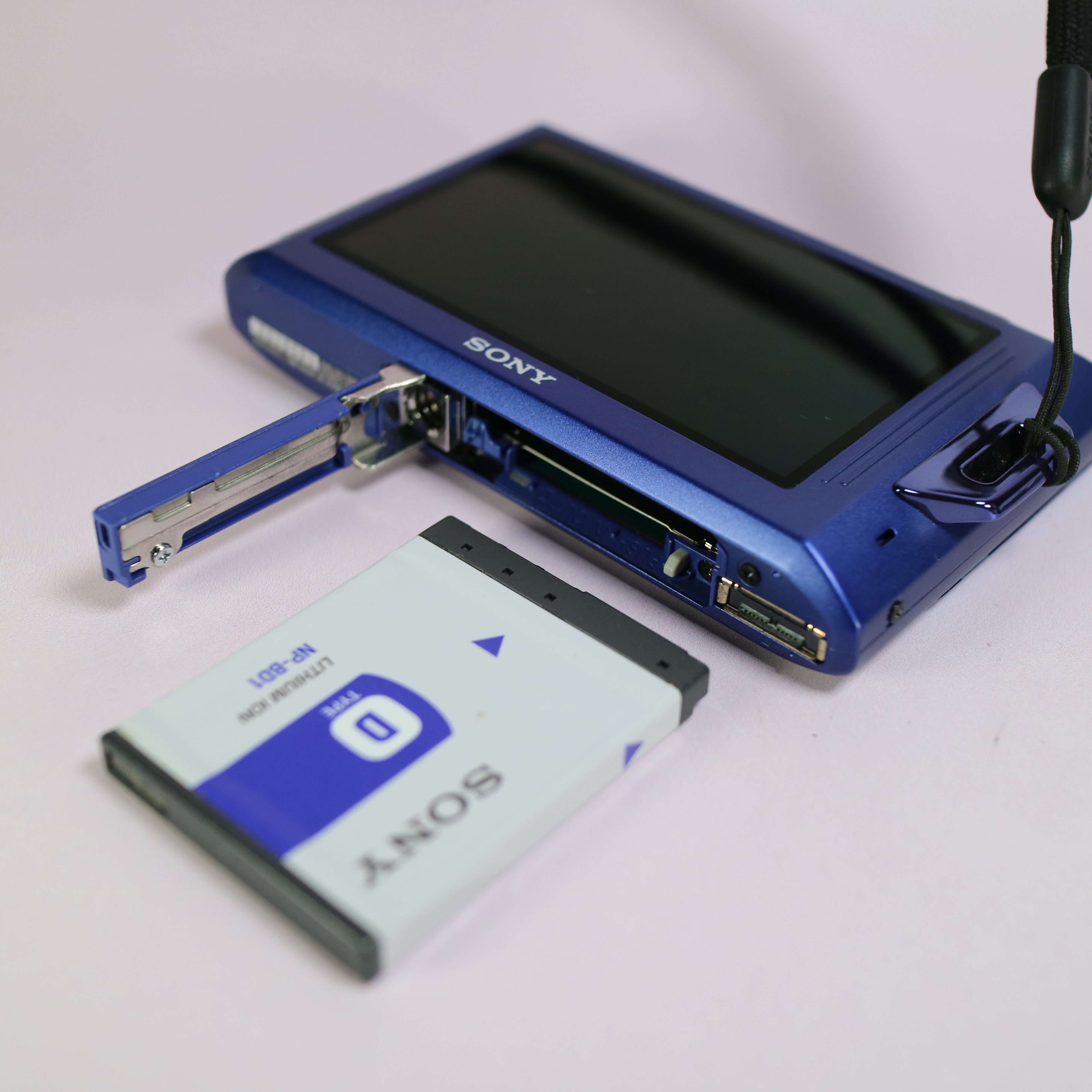 Sony Cyber-shot DSC-TX1 10.2MP CMOS Compact Digital Camera