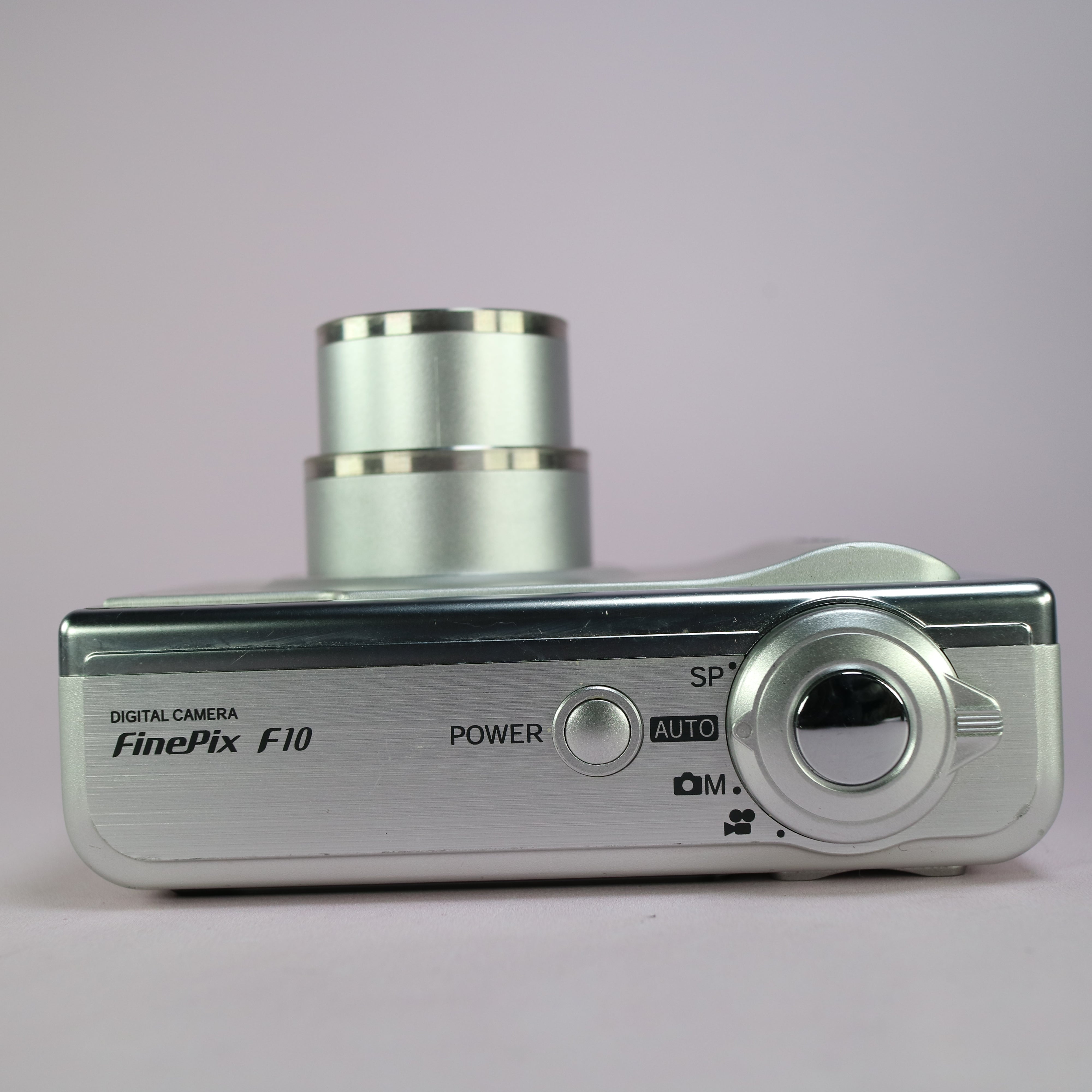 Fujifilm FinePix F10 6.3MP CCD Compact Digital Camera