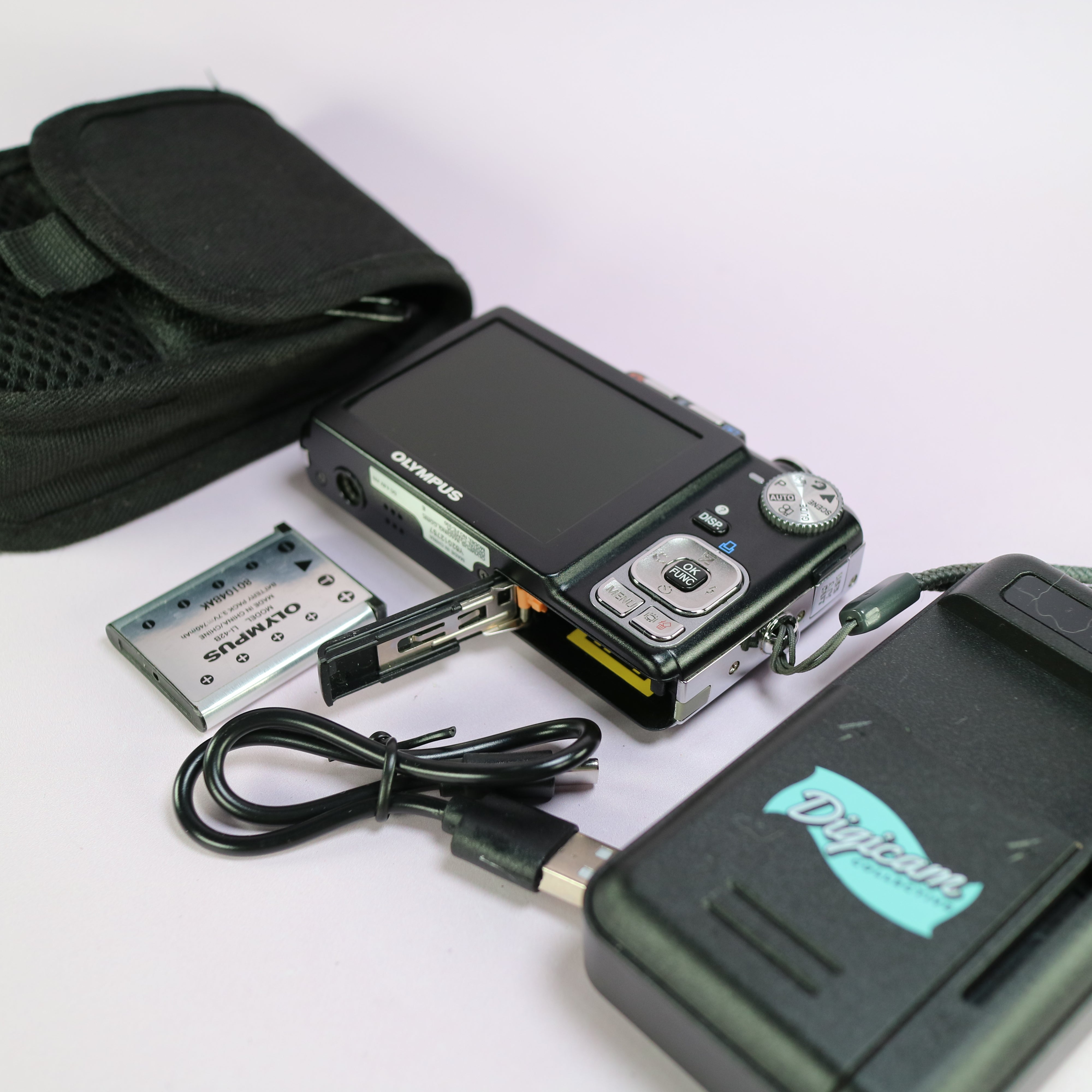 Olympus FE-330 8.0MP CCD Compact Digital Camera