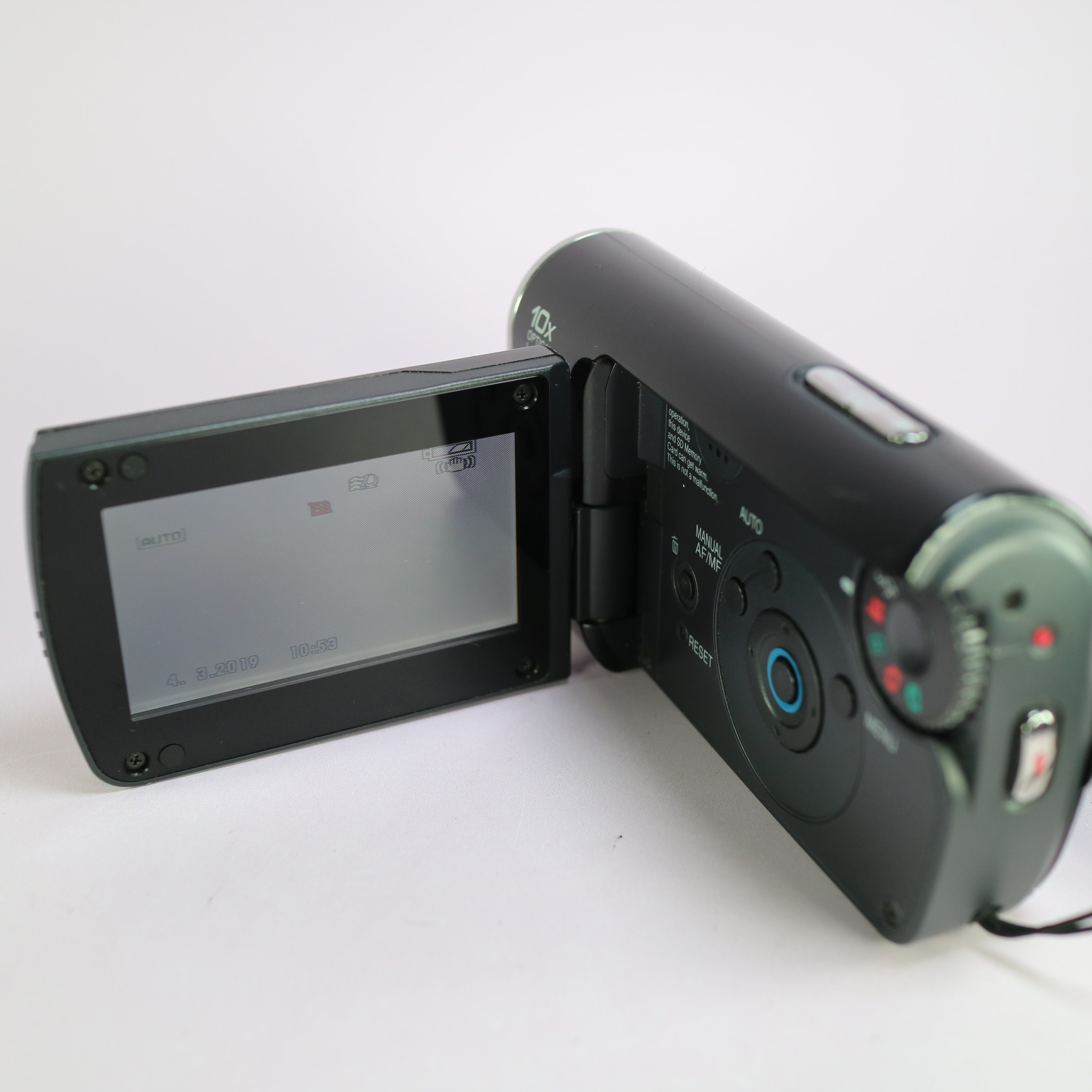 Panasonic SDR-S10 HD CMOS Handheld Digital Camcorder