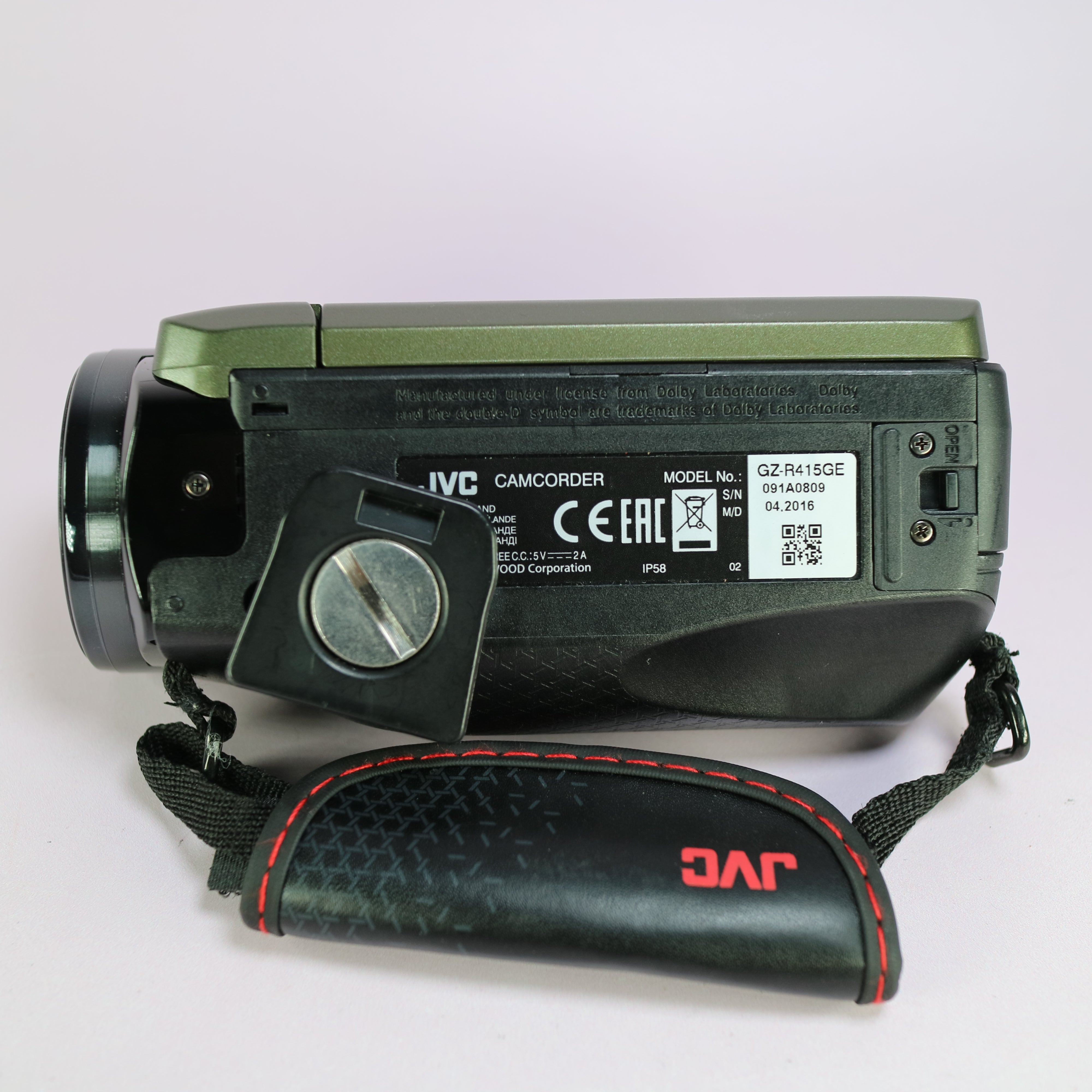 JVC Everio Quad Proof GZ-R415 10.0MP CMOS FHD Underwater Handheld Digital Camcorder